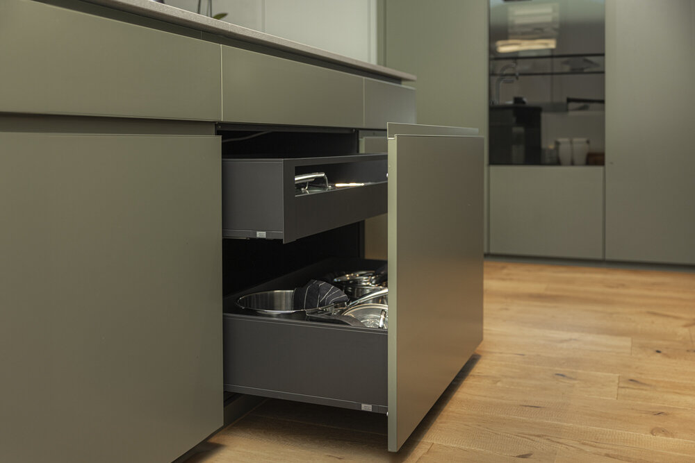 Moderne Küche mit natürlichem Charme