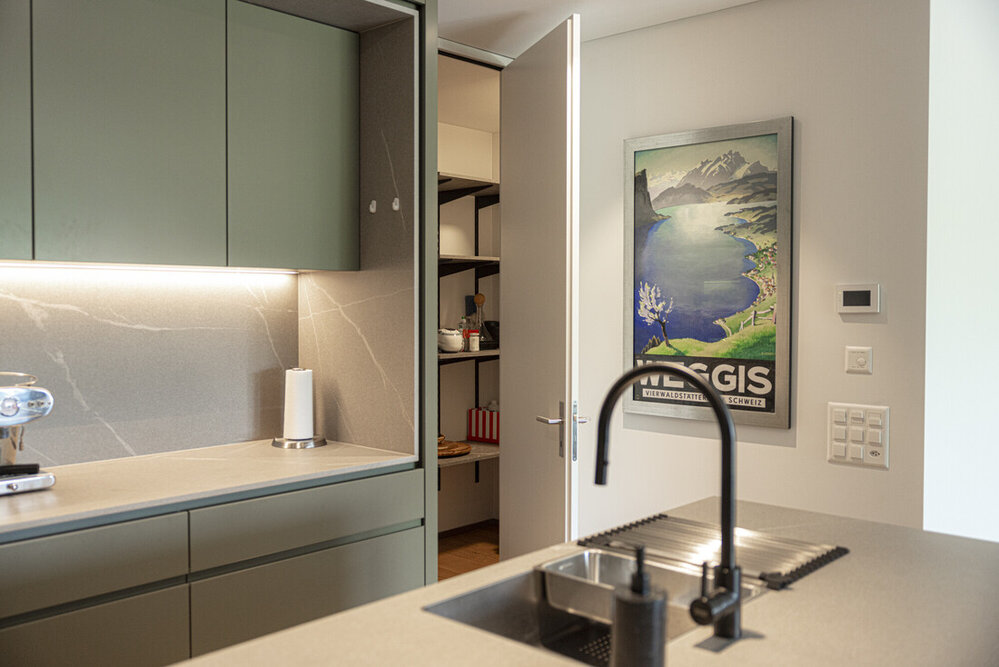 Moderne Küche mit natürlichem Charme